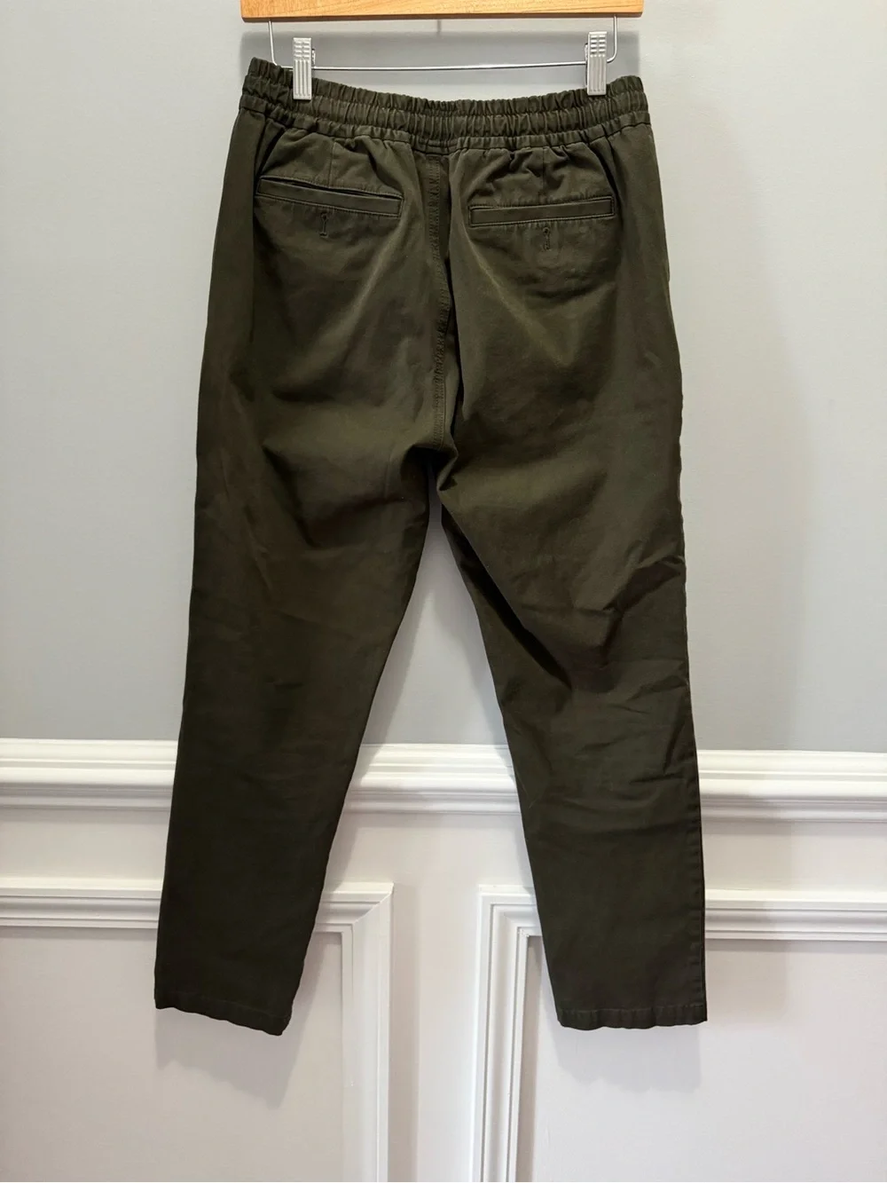 J. Crew Men's Olive Drawstring Joggers